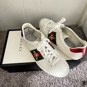 (ITEM SOLD) Gucci Ace Bee Sneakers